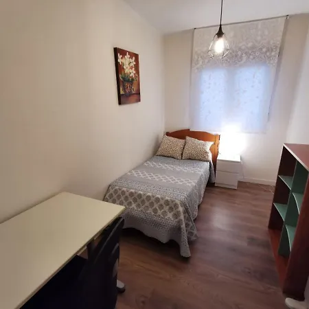 Calle Rio Deva 17 Apartmán